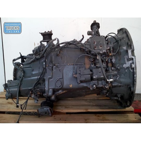 CAMBIO VOLVO truck F10 usato