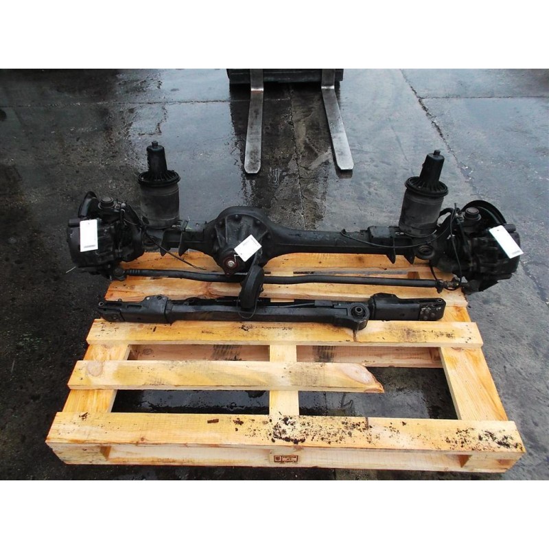 LAND ROVER FRONT DRIVE AXLE LAND ROVER Range Rover 1994>2002 P38A used