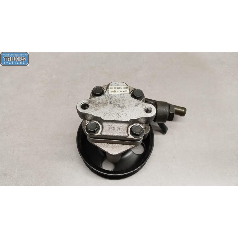 KIA STEERING PUMP KIA Carens 2002> used