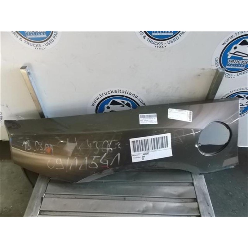 BMW RIGHT REAR MUDGUARD 
 BMW Serie Z4 (E86) coupe' 2005> used