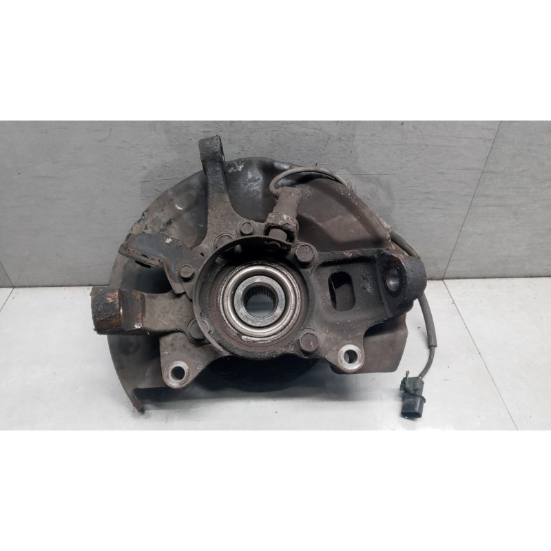 MITSUBISHI MONTANTE COMPLETO SINISTRO MITSUBISHI L200 2006>2010 usato