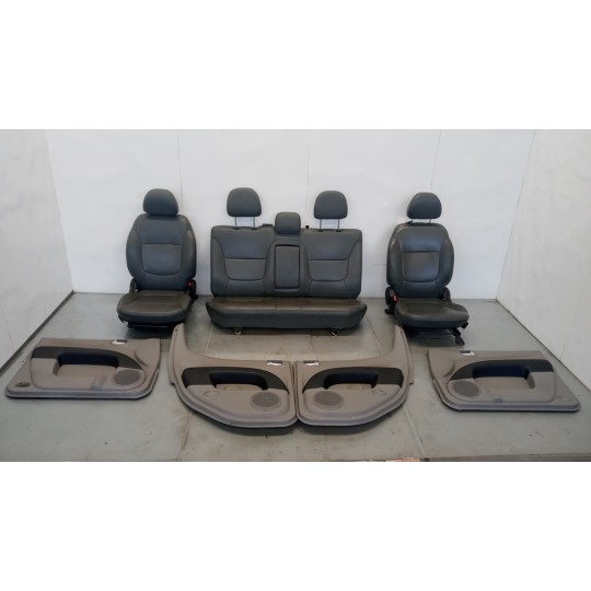 KIT SEATS  MITSUBISHI L200 2006>2010 used