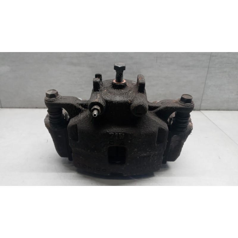 MITSUBISHI PINZA ANTERIORE SINISTRA MITSUBISHI L200 2006>2010 usato