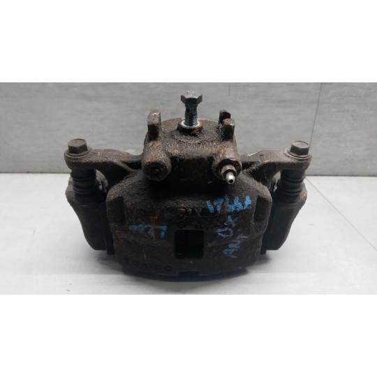PINZA ANTERIORE DESTRA MITSUBISHI L200 2006>2010 usato