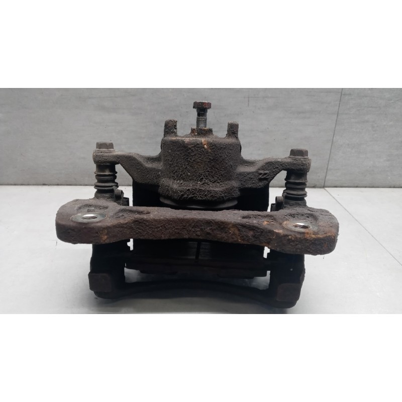 MITSUBISHI RIGHT FRONT CALIPER BRAKE  MITSUBISHI L200 2006>2010 used