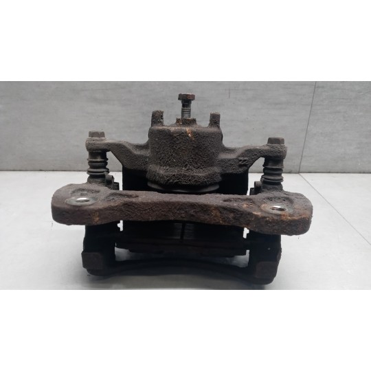 PINZA ANTERIORE DESTRA MITSUBISHI L200 2006>2010 usato
