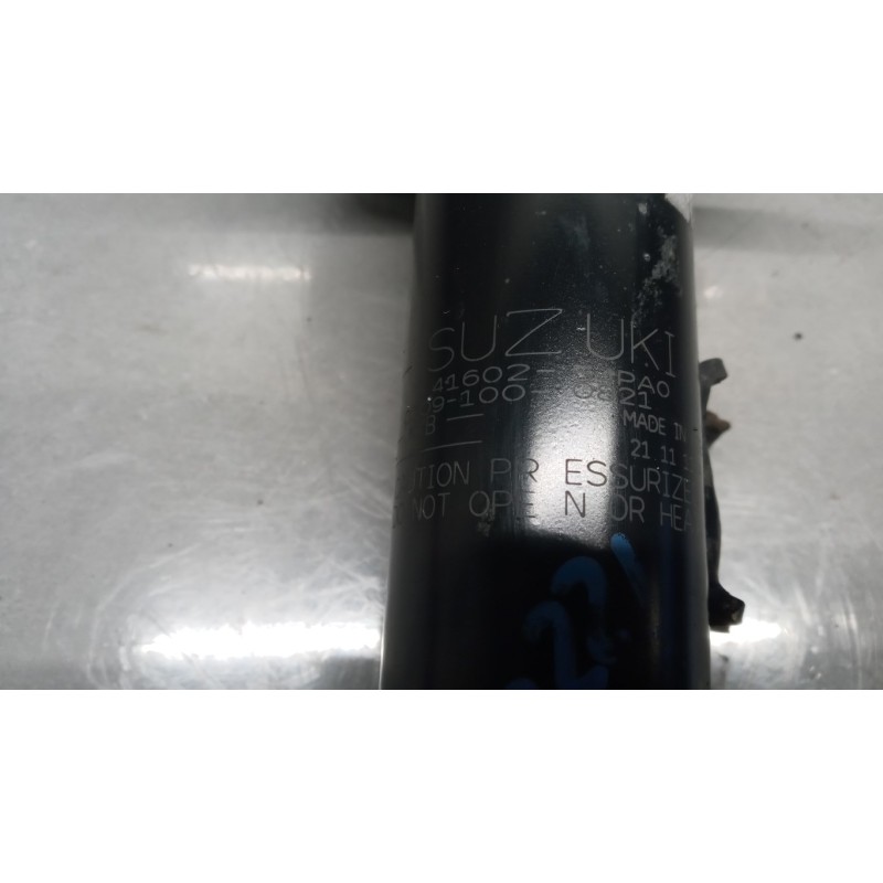 SUZUKI LEFT FRONT SCHOCK ASSORBER SUZUKI Vitara 2020> used