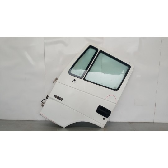 LEFT FRONT DOOR NISSAN truck Atleon used