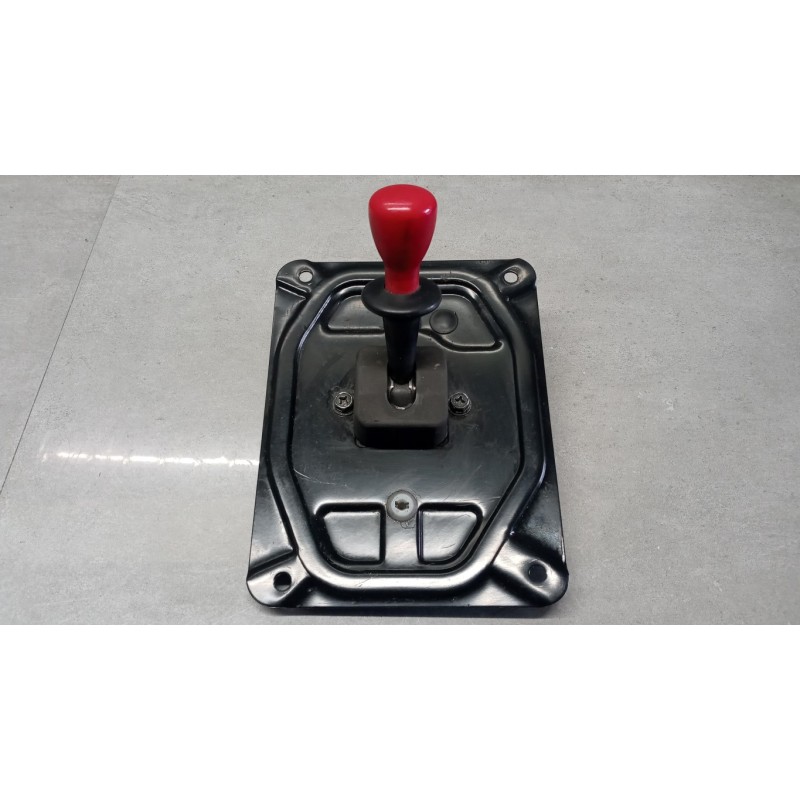 NISSAN truck LEVA EMERGENZA NISSAN truck Atleon usato