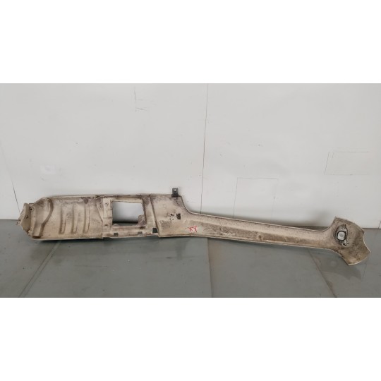 PLASTICHE ESTERNE VARIE NISSAN truck Atleon used