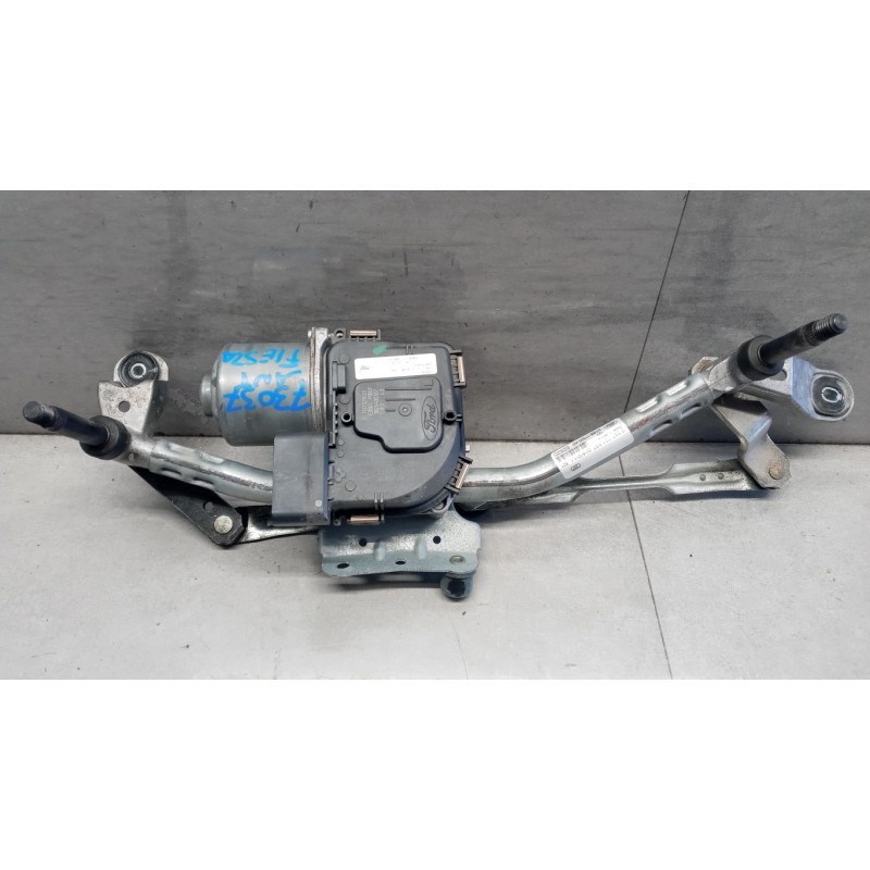 FORD windshield wiper motor FORD Fiesta 2017> used