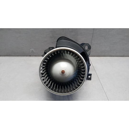 MOTORINO VENTILAZIONE INTERNA FIAT Qubo 2008>2014 usato