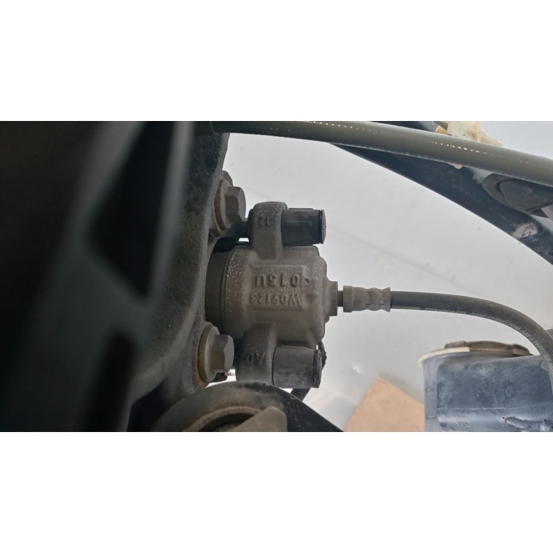 BMW PINZA POSTERIORE DESTRA BMW Serie 1 (F20) 2011> usato