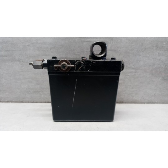 CAB LIFT PUMP  DAF XF105 used