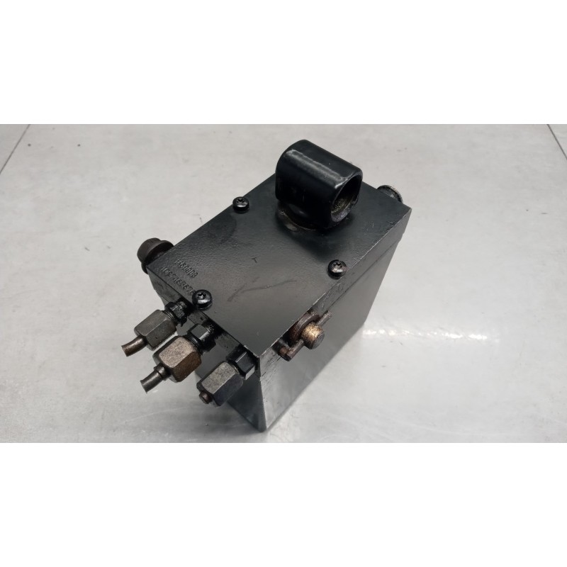 DAF CAB LIFT PUMP  DAF XF105 used