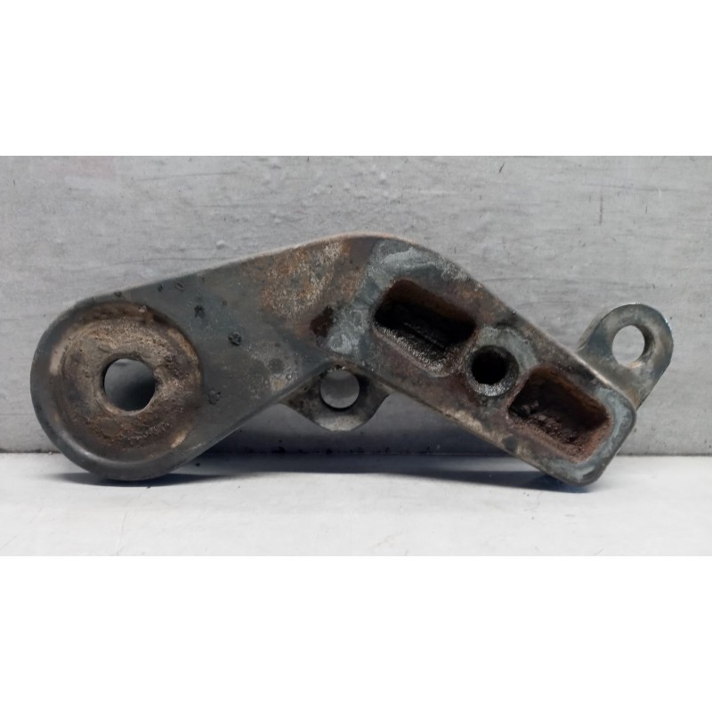 DAF SUPPORTO SOSPENSIONI DAF XF105 usato