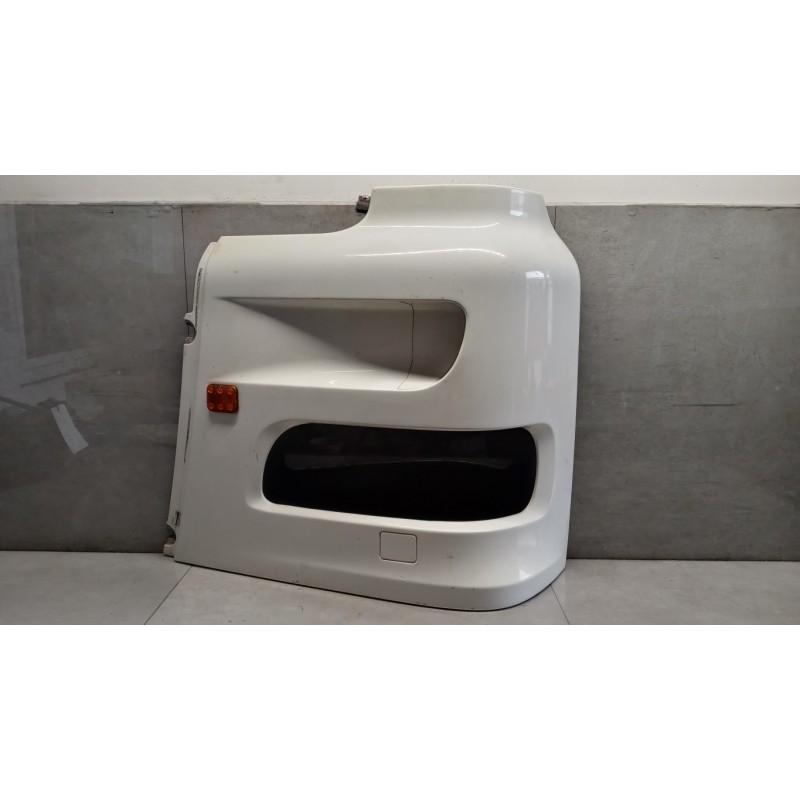 DAF LEFT HEADLIGHT SEAT DAF XF105 used