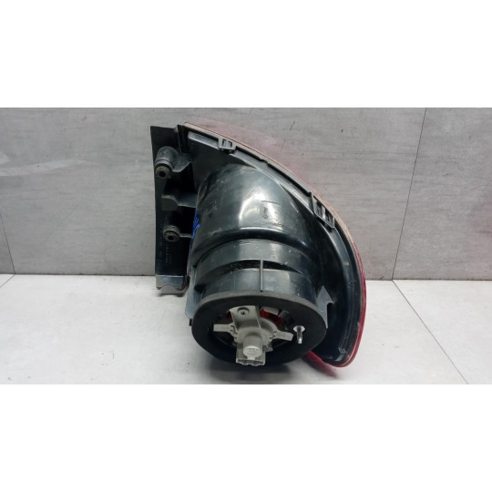 FARO POSTERIORE ESTERNO DESTRO SEAT Altea 2004>2009 usato