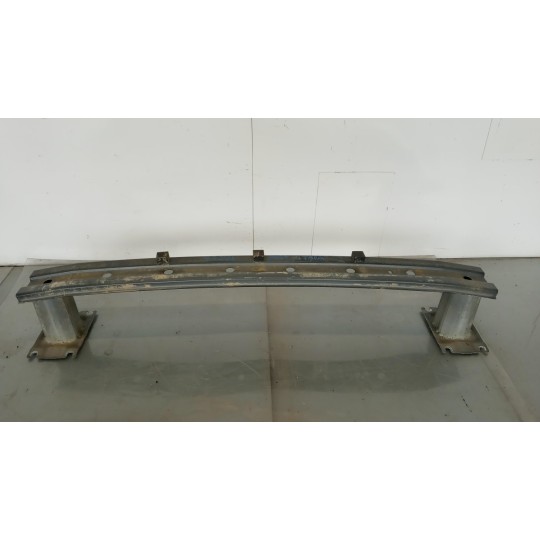 TRAVERSA POSTERIORE PARAURTO SUZUKI Vitara 2020> usato