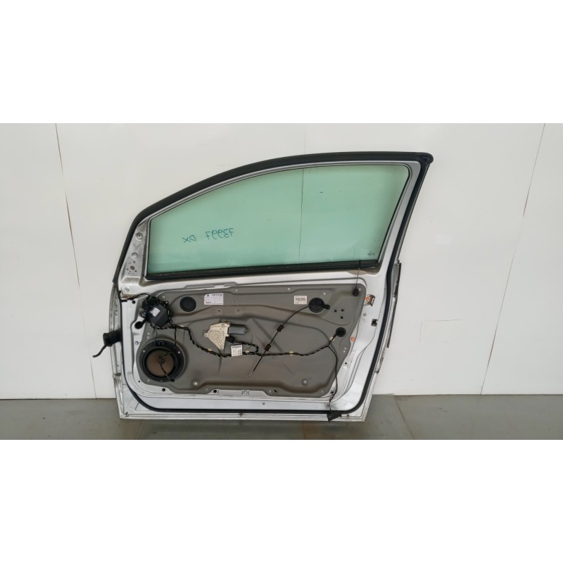 MERCEDES-BENZ PORTA ANTERIORE DESTRA MERCEDES-BENZ Classe A (W169) 2004>2008 usato