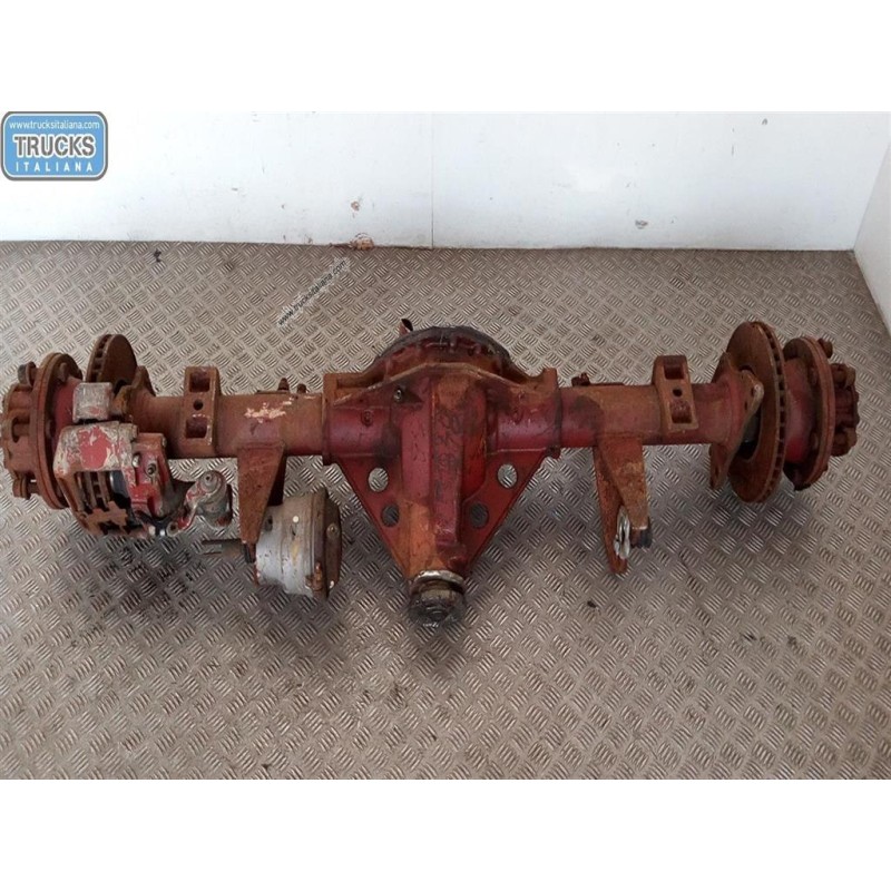 IVECO ASSALE POSTERIORE IVECO EUROCARGO 1994>2000 usato