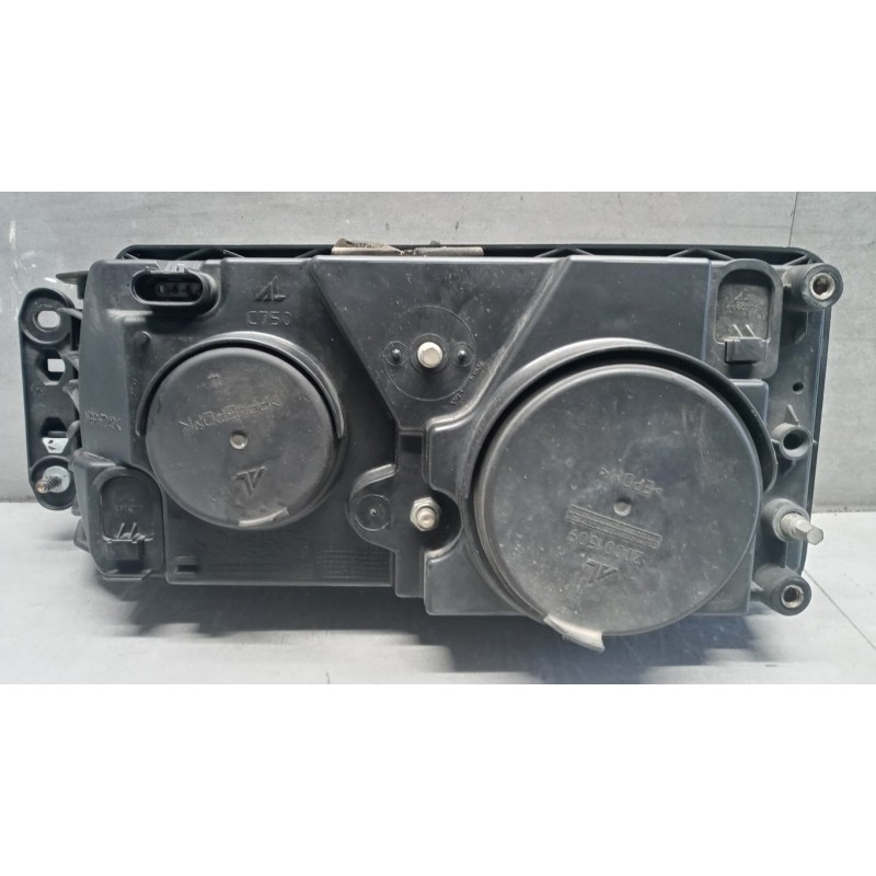 IVECO RIGHT HEADLIGHT IVECO EUROCARGO 2008>2013 used