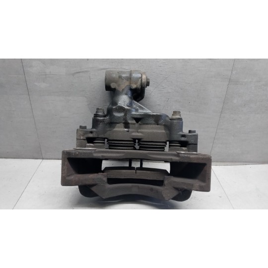 PINZA POSTERIORE DESTRA IVECO EUROCARGO 2008>2013 usato