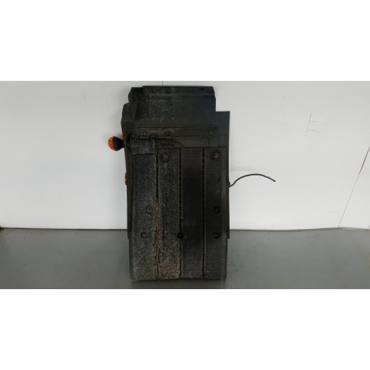 FRONT RIGHT REAR PART MUDGUARD IVECO EUROCARGO 2008>2013 used