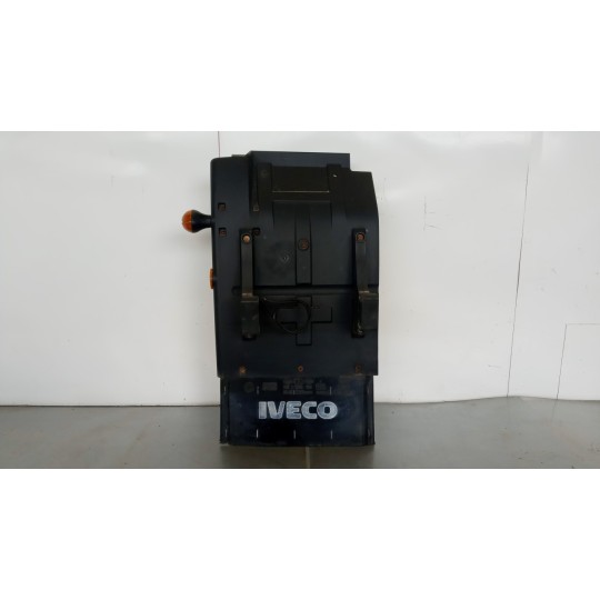 FRONT LEFT REAR PART MUDGUARD IVECO EUROCARGO 2008>2013 used