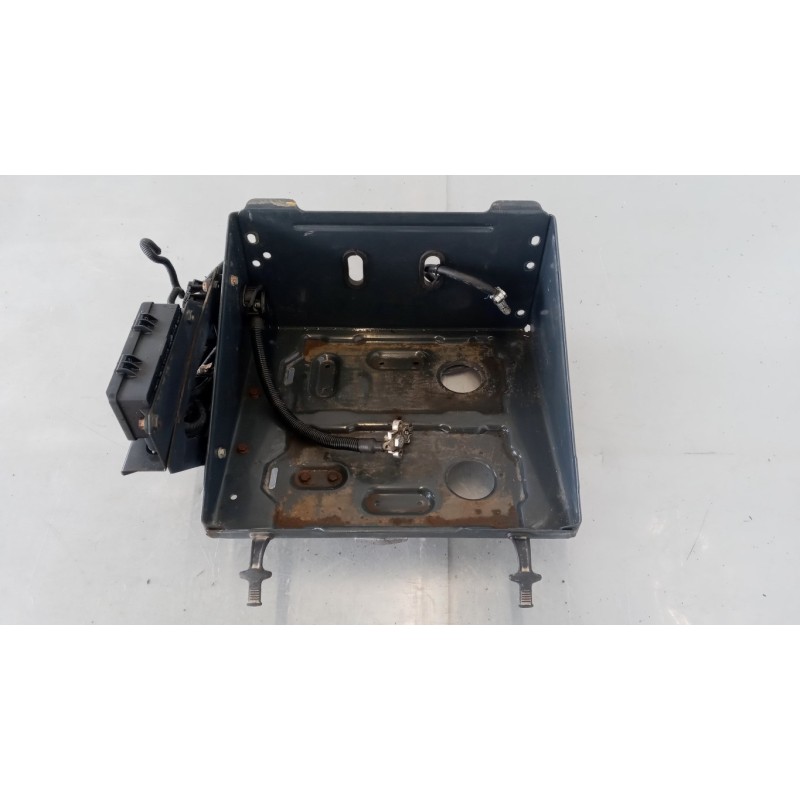 IVECO PORTA BATTERIA IVECO EUROCARGO 2008>2013 usato