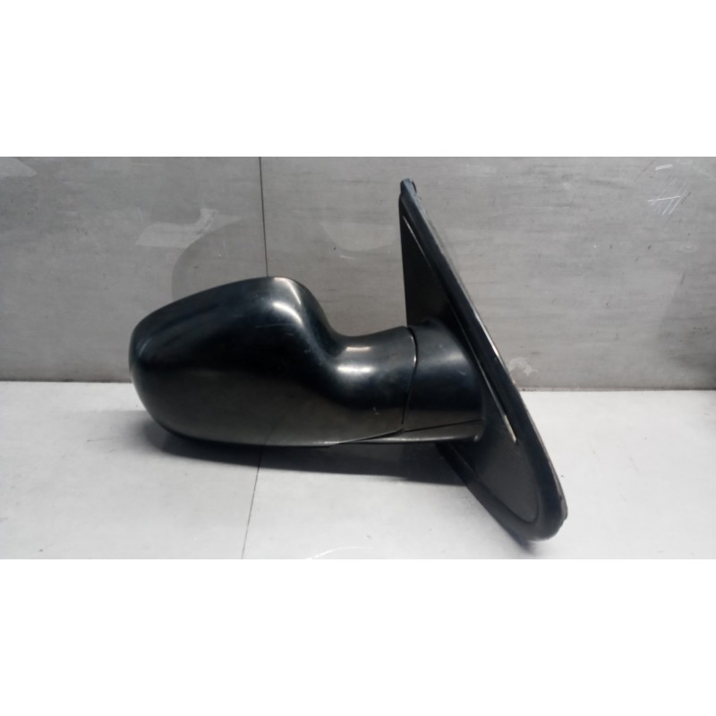 CHRYSLER RIGHT ELETRIC REAR-VIEW MIRROR  CHRYSLER Voy./G.Voyager 2004>2008 used