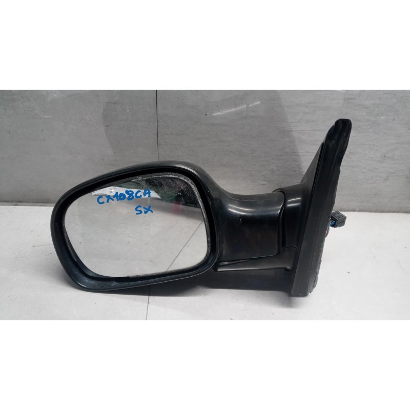 CHRYSLER LEFT ELETRIC REAR-VIEW MIRROR  CHRYSLER Voy./G.Voyager 2004>2008 used