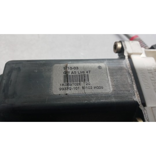 ALZA VETRI ANTERIORI DESTRO VOLKSWAGEN Golf 5 2003>2008 usato