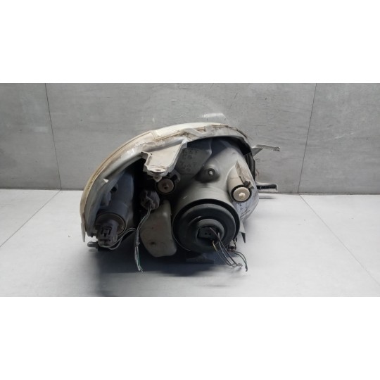 FRONT LEFT FLASHLIGHT  TOYOTA Yaris 1999>2003 used