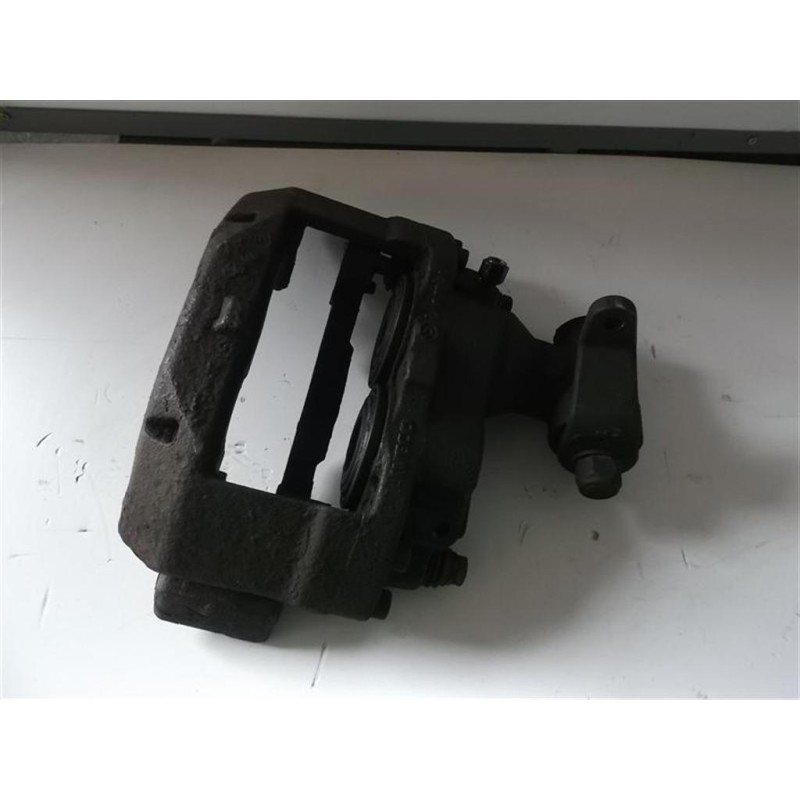 IVECO PINZA POSTERIORE SINISTRA IVECO EUROCARGO 1994>2000 usato