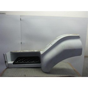 LEFT FRONT MUDGUARD...