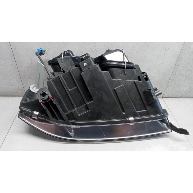 AUDI FARO ANTERIORE SINISTRO AUDI A6 2001>2004 (C5) nuovo