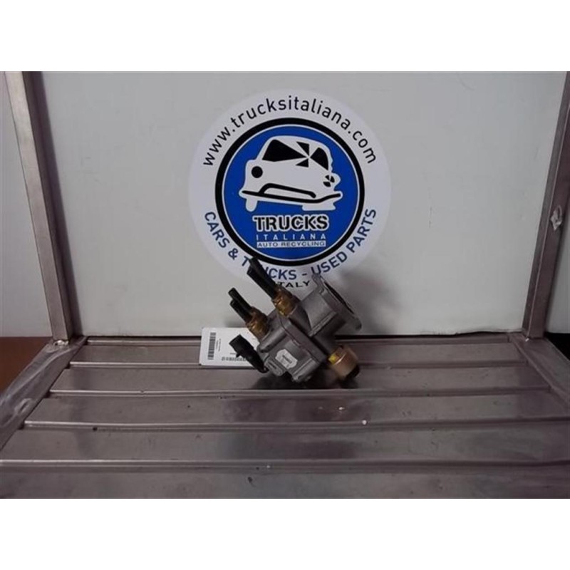 NISSAN truck BRAKE PUMP NISSAN truck Atleon used