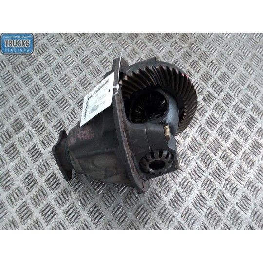 GRUPPO DIFFERENZIALE ANTERIORE LAND ROVER Range Rover 1994>2002 P38A usato