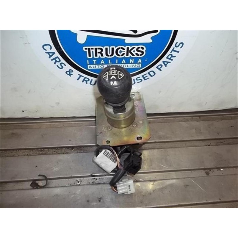 SCANIA LEVER SCANIA 144 used
