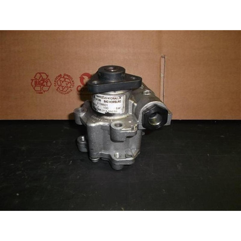 PORSCHE STEERING PUMP PORSCHE 911 (997) used