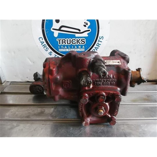 SCATOLA STERZO RENAULT truck Midliner usato