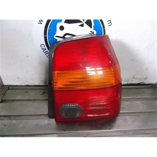 FARO POSTERIORE ESTERNO DESTRO SEAT Arosa 1997>2001 usato