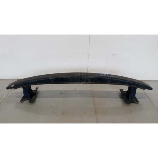 TRAVERSA ANTERIORE PARAURTO VOLKSWAGEN Polo 2001>2005 usato