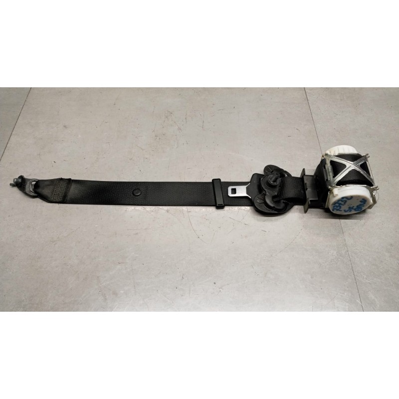 BMW CINTURA DI SICUREZZA ANTERIORE SINISTRA BMW Serie 1 (F20) 2011> usato