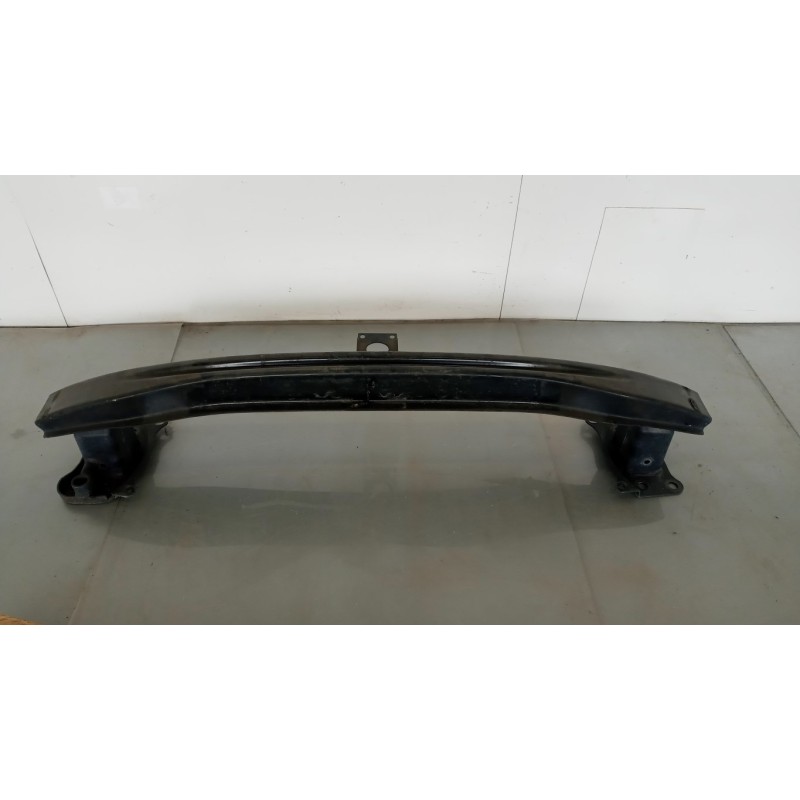 VOLKSWAGEN TRAVERSA ANTERIORE PARAURTO VOLKSWAGEN Golf 5 2003>2008 usato