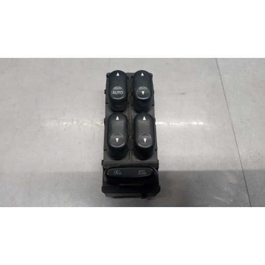 INTERRUTTORI E PULSANTI ALZAVETRI LAND ROVER Freelander 2002>2006 usato