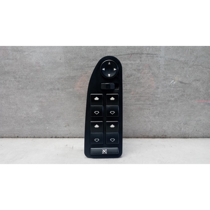 BMW INTERRUTTORI E PULSANTI ALZAVETRI BMW Serie 7 (E38) 1994>2001 usato