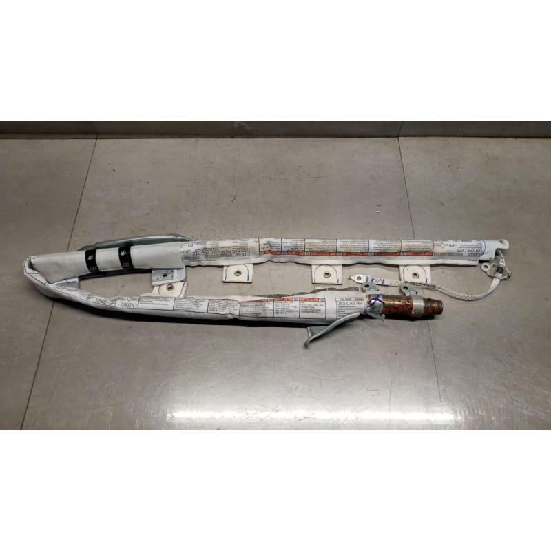 SUZUKI AIR BAG TETTO DESTRO SUZUKI Vitara 2020> usato