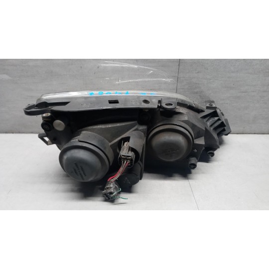 FRONT LEFT FLASHLIGHT  TOYOTA Avensis 2000>2003 used
